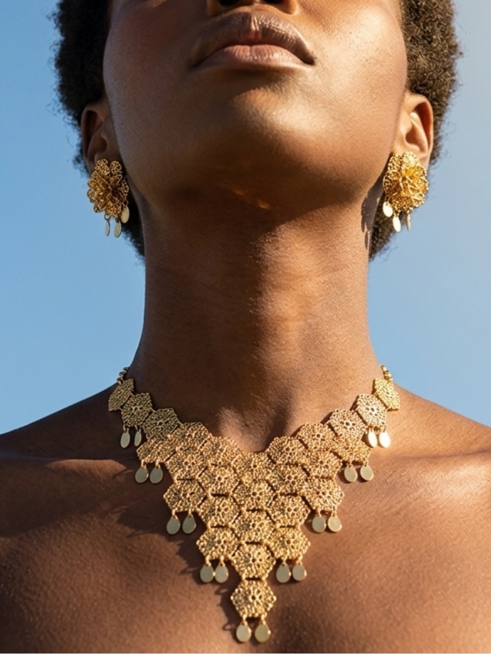 Vendome Vintage Gold Tone Articulated Filigree Scallop Links Necklace-Earrings